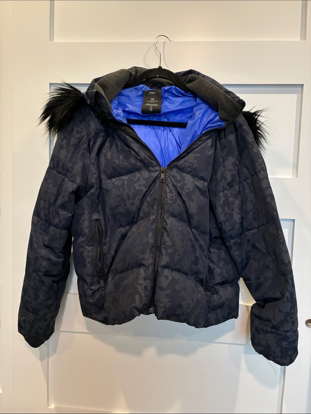 GAP Navy Camouflage Puffer with Bright Blue Lining and Faux Fur Trim